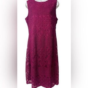 Sharagano sleeveless crochet overlay dress very soft Wine Sz 14